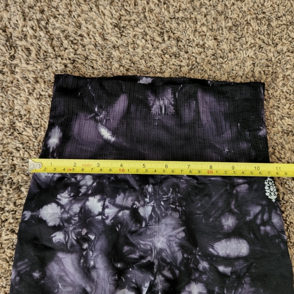 Free People Movement Good Karma Tie Dye Leggings - Picture 8 of 9